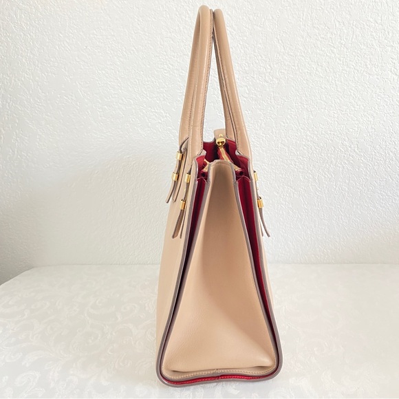 Salvatore Ferragamore beige organizer tote bag - Picture 9 of 16